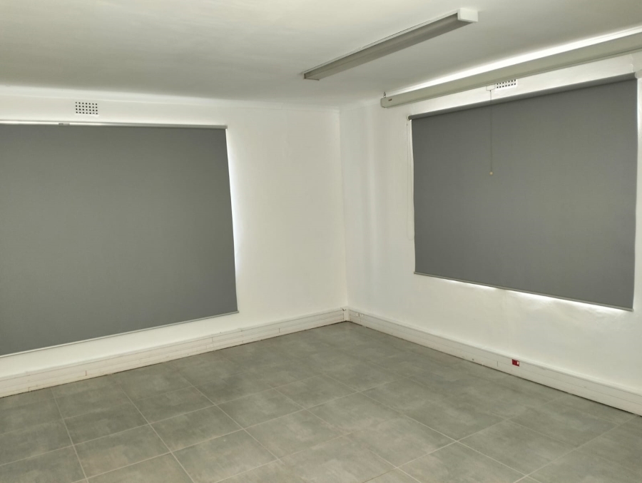 To Let commercial Property for Rent in Klipheuwel Western Cape